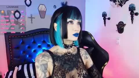 Isis Raichu online show from January 13, 7:19 pm