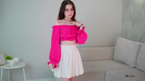 Linet online show from June 15, 2:47 am