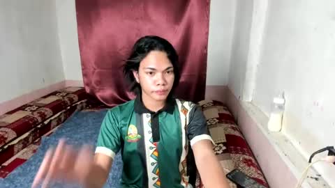 isla_flame_ online show from August 3, 12:43 pm