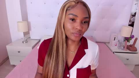 Vanessa online show from November 25, 11:10 am