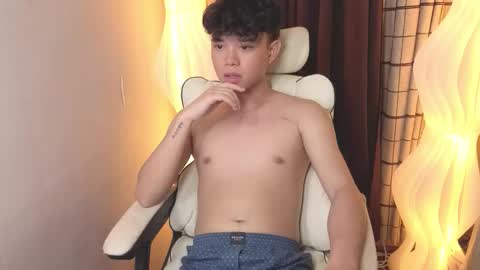 Snapshot of islandboy_ethan chatting on March 6, 3:25 am Nathaniel online show from March 6, 3:25 am