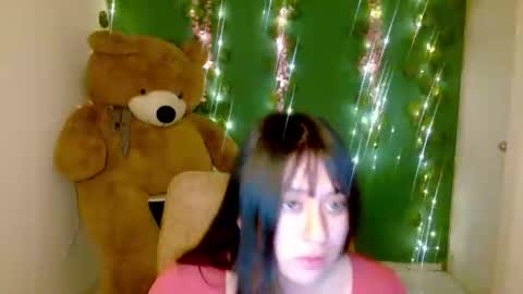islarose338132 online show from June 17, 3:46 pm