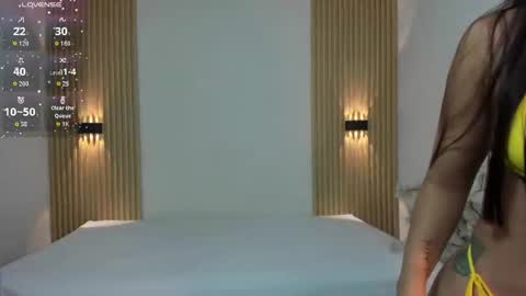 Snapshot of islascott chatting on March 29, 8:42 pm IslaScott online show from March 29, 8:42 pm