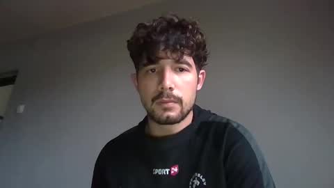 Snapshot of islaysince97 chatting on November 4, 6:56 am islaysince97 online show from November 4, 6:56 am