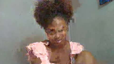 Snapshot of ismayrah chatting on April 22, 7:11 am ismayrah online show from April 22, 7:11 am
