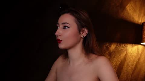 IsoldeBliss online show from December 2, 10:50 am