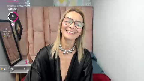Snapshot of issa_milf__ chatting on March 20, 1:27 pm ISSA MILF online show from March 20, 1:27 pm