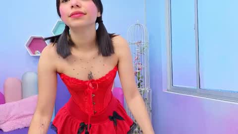 Issa Skinny online show from October 20, 11:32 am