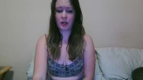 Snapshot of issamayy333 chatting on October 21, 2:34 am issamayy333 online show from October 21, 2:34 am