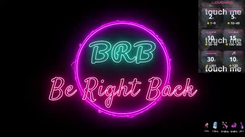 Snapshot of issie_cute chatting on February 13, 6:59 pm Issie online show from February 13, 6:59 pm