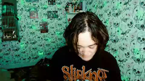 Yiz online show from May 23, 4:29 am