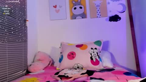 Snapshot of itahisa_cute chatting on February 19, 9:17 am itahisa online show from February 19, 9:17 am