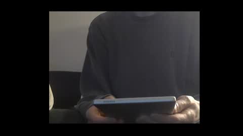 Snapshot of ital25usa chatting on November 23, 6:13 am ital25usa online show from November 23, 6:13 am