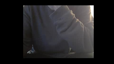 Snapshot of ital25usa chatting on December 21, 5:03 am ital25usa online show from December 21, 5:03 am