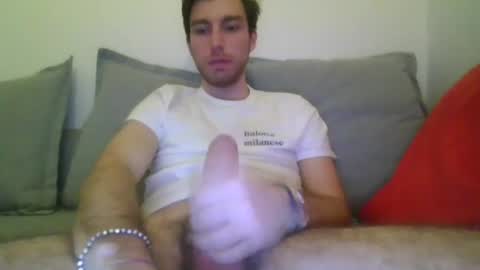 Snapshot of italian_boy_22 chatting on February 17, 9:30 pm italian_boy_22 online show from February 17, 9:30 pm