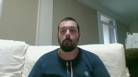 italianbigboy932 online show from March 15, 6:52 am