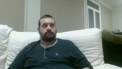italianbigboy932 online show from March 22, 12:14 am