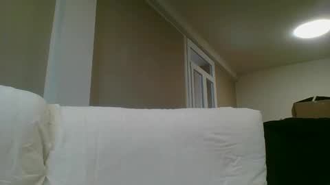 italianbigboy932 online show from May 18, 4:24 pm