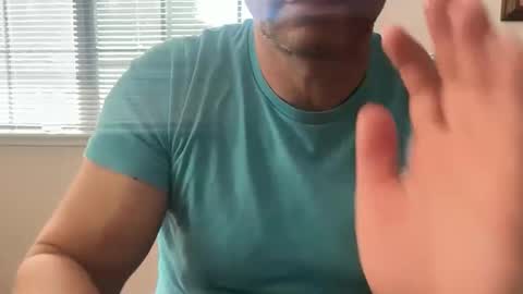 Snapshot of italiano9in chatting on April 5, 5:43 pm Tony online show from April 5, 5:43 pm