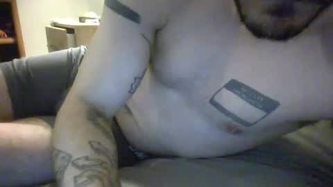 Snapshot of italianstallion69123 chatting on December 13, 9:57 am italianstallion69123 online show from December 13, 9:57 am