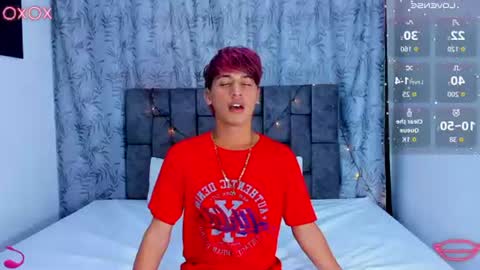 ithan_kingtwin online show from July 8, 7:40 pm