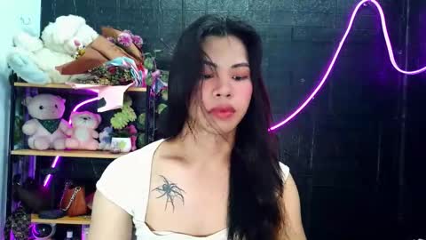 Snapshot of its_chloe20 chatting on May 22, 4:08 am its_chloe20 online show from May 22, 4:08 am
