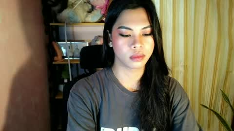 Snapshot of its_chloe20 chatting on June 22, 10:07 pm its_chloe20 online show from June 22, 10:07 pm