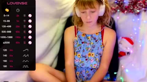 Lily online show from December 26, 12:46 am