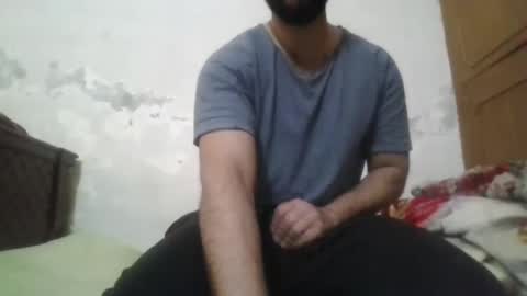 Snapshot of its_me_2323 chatting on January 30, 8:32 am its_me_2323 online show from January 30, 8:32 am