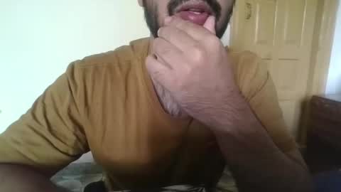 Snapshot of its_me_2323 chatting on September 30, 7:24 am its_me_2323 online show from September 30, 7:24 am