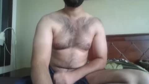 Snapshot of its_me_2323 chatting on December 15, 3:22 am its_me_2323 online show from December 15, 3:22 am