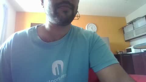 Snapshot of its_me_2323 chatting on January 7, 4:26 am its_me_2323 online show from January 7, 4:26 am