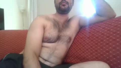 Snapshot of its_me_2323 chatting on January 9, 2:47 am its_me_2323 online show from January 9, 2:47 am