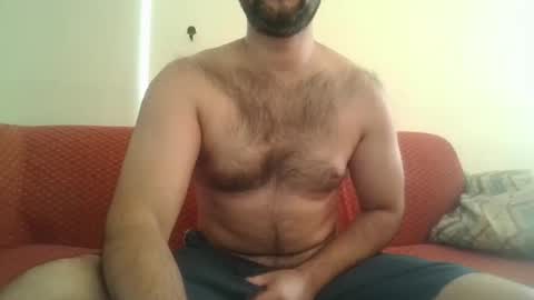 Snapshot of its_me_2323 chatting on February 8, 12:25 am its_me_2323 online show from February 8, 12:25 am