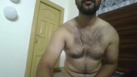 Snapshot of its_me_2323 chatting on March 4, 1:00 am its_me_2323 online show from March 4, 1:00 am