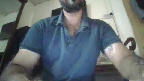 Snapshot of its_me_2323 chatting on March 29, 7:30 am its_me_2323 online show from March 29, 7:30 am