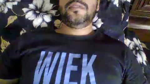 its_me_2323 online show from May 21, 5:03 am