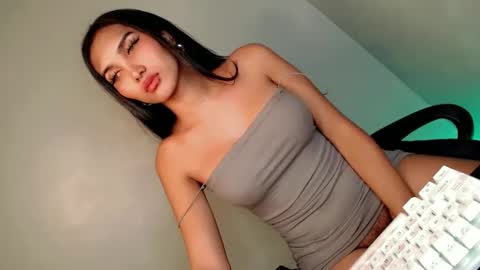 Bella online show from January 6, 11:18 am