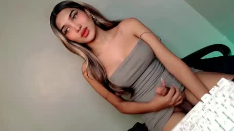 Bella online show from January 14, 4:47 am
