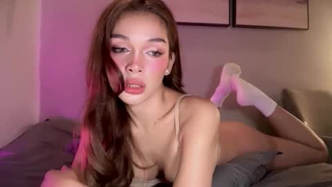 Snapshot of its_me_kelly chatting on September 10, 10:26 am KellyPuth online show from September 10, 10:26 am