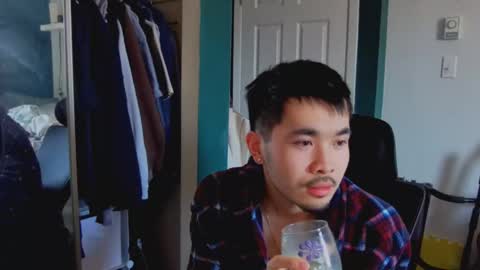 asiancollegebro online show from March 25, 3:40 pm