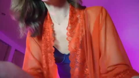 Snapshot of itsallaboutenergy___ chatting on January 15, 3:54 am Next Stream Tuesday 123 Around 2 PM EST online show from January 15, 3:54 am