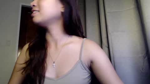 Candy online show from March 1, 4:44 pm