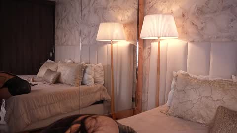     online show from February 17, 2:02 pm