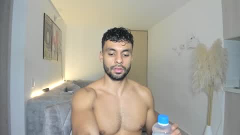 CALL ME GEO online show from October 8, 11:57 pm