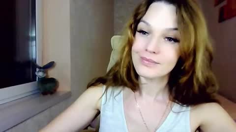 itslunaday online show from February 8, 6:55 pm