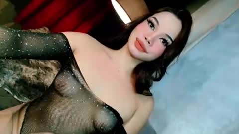 Snapshot of itsme_anastasia69 chatting on February 4, 6:30 am Anna online show from February 4, 6:30 am