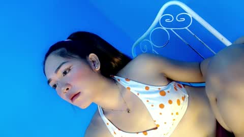 Snapshot of itsme_jenny chatting on February 7, 3:12 am itsme_jenny online show from February 7, 3:12 am
