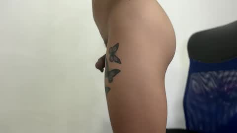 Snapshot of itsme_urboy chatting on May 28, 11:35 pm itsme_urboy online show from May 28, 11:35 pm