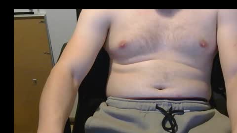 itsmealexp123 online show from March 9, 6:56 pm